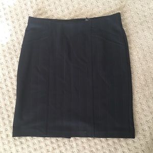 Express - Black Skirt